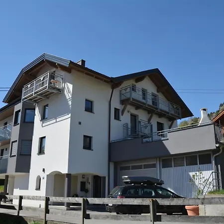 Pitztalurlaub Lägenhet *